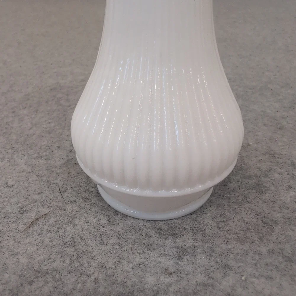 Vintage White Milk Glass Ribbed Bud Vase with Ruffled Rim - Picture 3 of 6